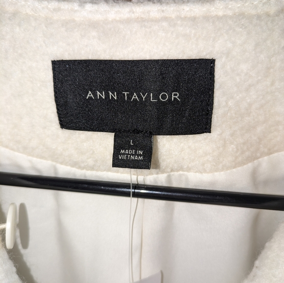 Ann Taylor Wool Blend Crew Neck Coat Size L - Picture 13 of 16